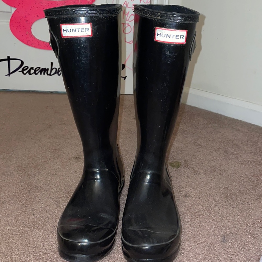 Hunter black rain boots tall